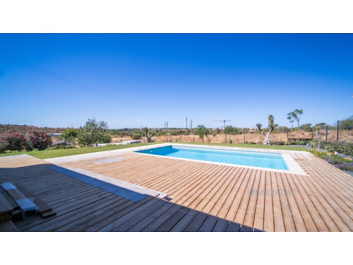 Maison avec piscine 5