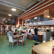 Community Cafe' 墾墨咖啡