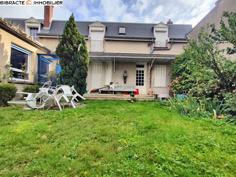 Vente maison 15 pièces 300 m² à Luzy (58170), 296 000 €