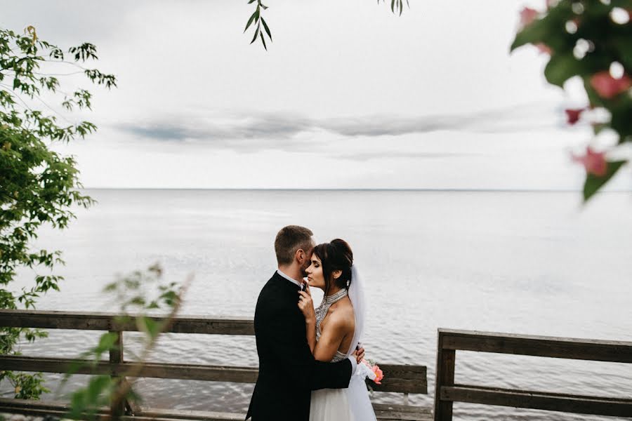 Wedding photographer Oleg Onischuk (onischuk). Photo of 17 July 2016