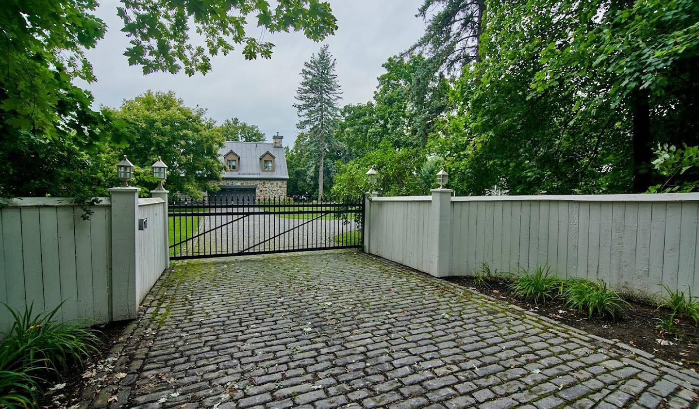 Maison avec jardin et terrasse Verchères