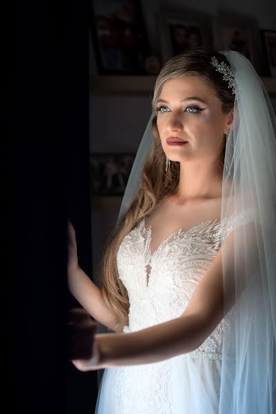 婚禮攝影師Magdalena Gheonea（magdagheonea）。2023 2月14日的照片