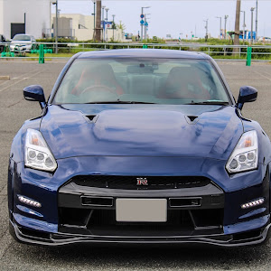 NISSAN GT-R R35