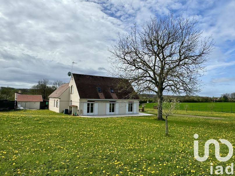 Vente maison 8 pièces 196 m² à Alligny-Cosne (58200), 235 000 €