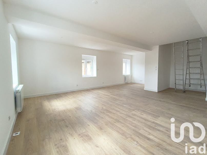 Vente duplex 3 pièces 70 m² à Saint-Laurent-de-Chamousset (69930), 183 000 €