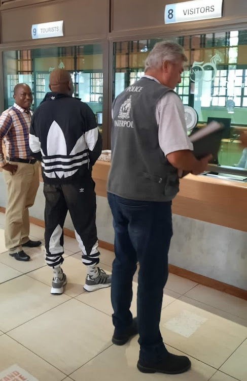 Botswana fugitive Wazha Nthoiwa-Mazinyane, wanted for a spate of armed robberies in Botswana, was extradited earlier this week after being nabbed by Interpol SA.