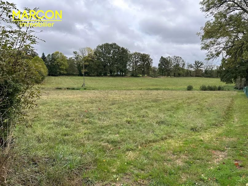 Vente terrain à batir  1994 m² à Saint-Sulpice-les-Feuilles (87160), 41 000 €