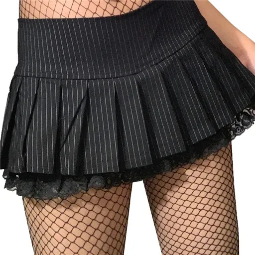 Title 11, Short Pleated Lace Skirt Enhance your style wit...