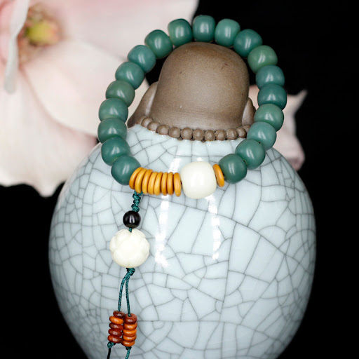 Title 3, Weathered Bodhi Root 1.0X19 Barrel Beads Bracel...