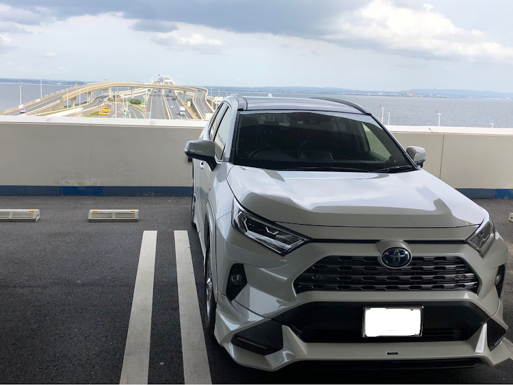 RAV4の海ほたる・クルコンに関するカスタム事例の投稿画像1枚目
