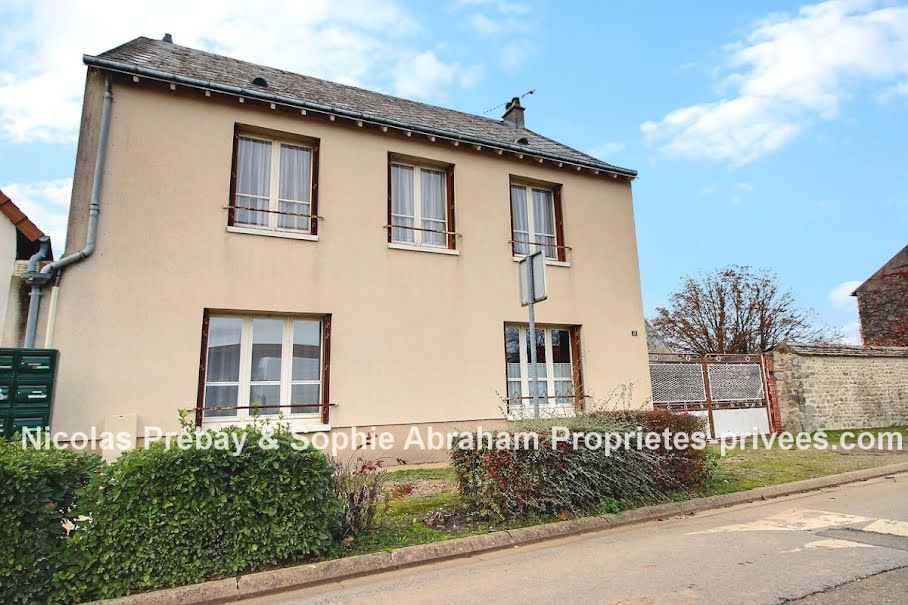 Vente maison 7 pièces 156 m² à Angerville (91670), 167 990 €