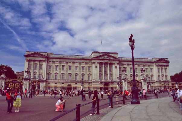 Buckingham Palace di iWolly