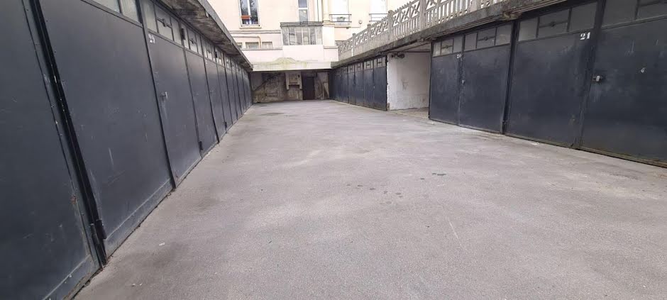 Vente parking   à Paris 18ème (75018), 21 900 €