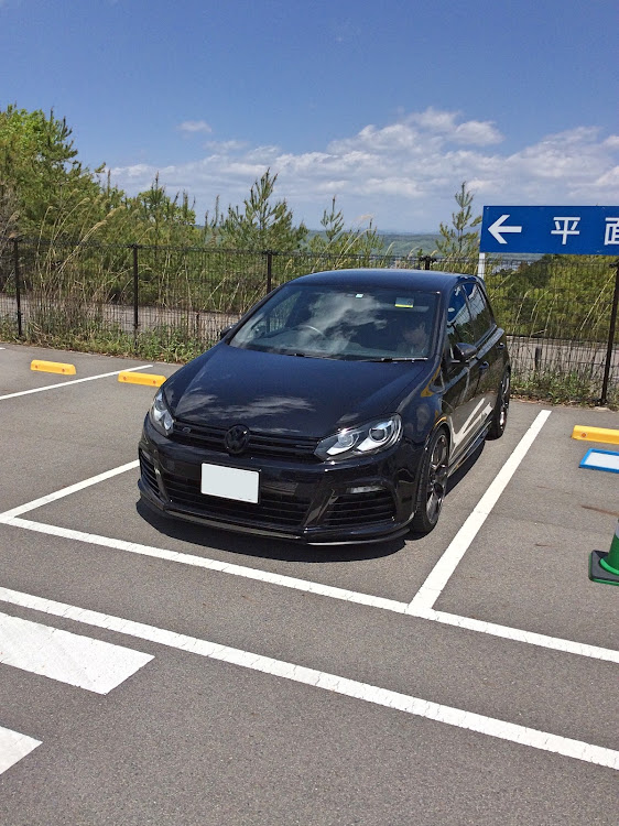 ゴルフ Rの🏁『NOB Ⅵ Ｒ』🏁さんが投稿したカスタム事例の投稿画像2枚目