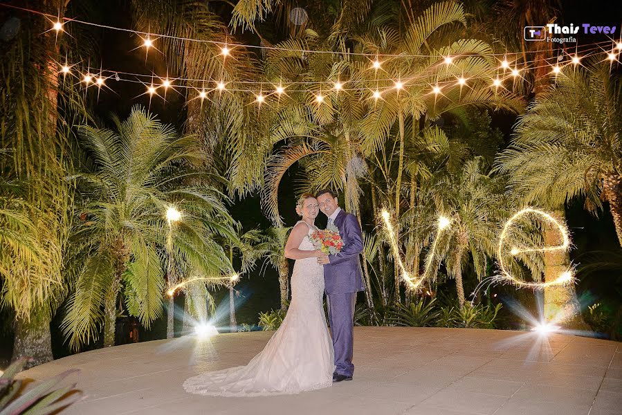 Fotógrafo de casamento Thais Teves (thaisteves). Foto de 7 de novembro 2018