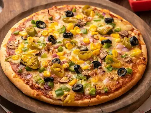 Hotshoppe Veg Pizza (Thincrust 10 inch)