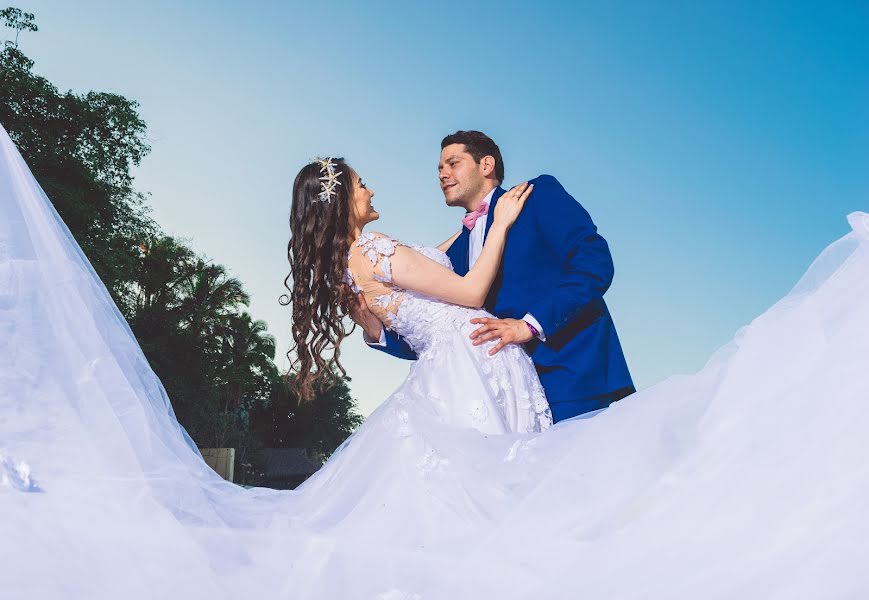 Fotograful de nuntă Alejandro Lopez Ramos (yoasin). Fotografia din 2 aprilie 2019