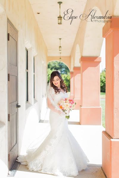 Wedding photographer Elyse Alexandria (elysealexandria). Photo of 7 September 2019