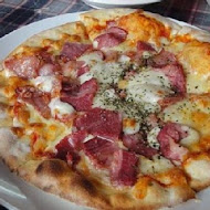 PIZZA OLMO 窯烤pizza.麵包