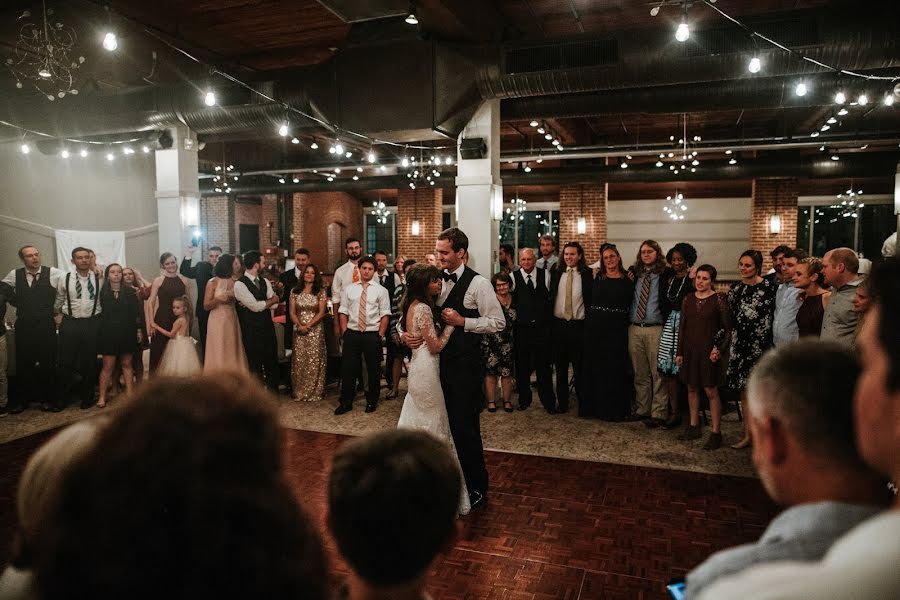 Wedding photographer Avonne (avonnephoto). Photo of 29 December 2019