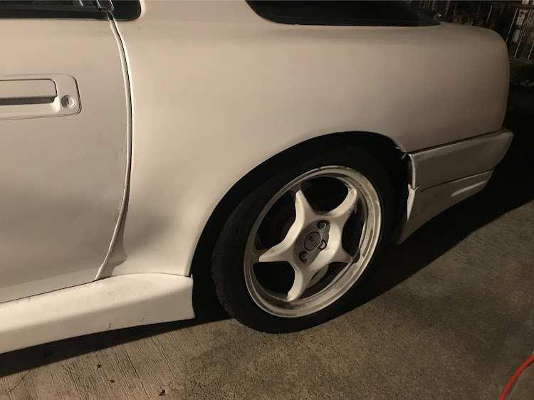 スープラのタイヤ交換・レッドメモリーに関するカスタム事例の投稿画像1枚目