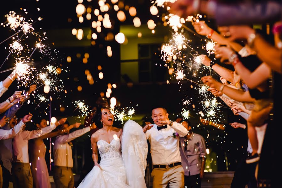 Fotógrafo de bodas Isaac Cesar Navarro Frances (recordables). Foto del 26 de febrero 2018