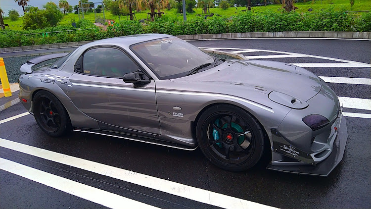 RX-7のFD3S・FC3S・車検・フジタエンジニアリング・デモカーに関するカスタム事例の投稿画像2枚目