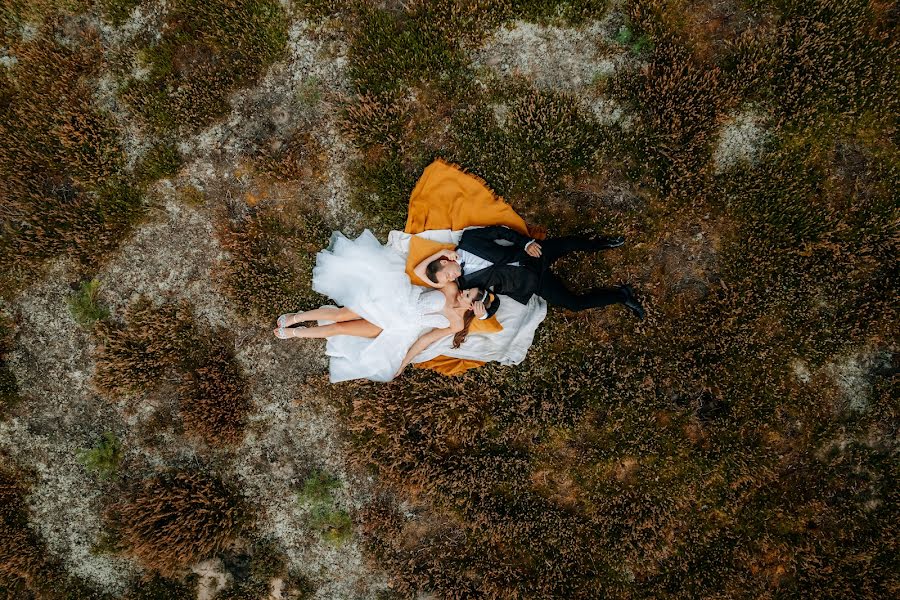 Fotógrafo de casamento Anna Pożarycka (annapozarycka). Foto de 3 de outubro 2023