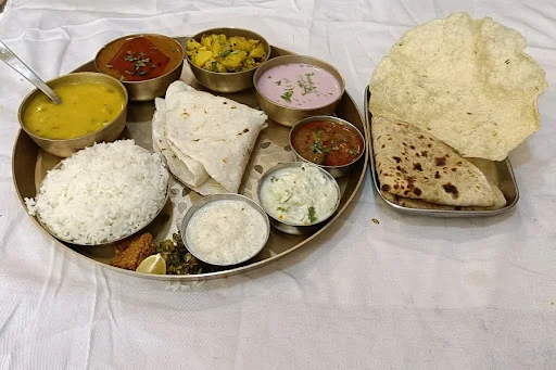 Regular Kokan Kanya Thali