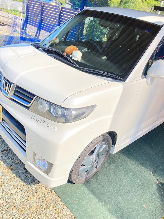ゼストスパークの車好き女子・洗車・手洗い洗車・今日2回も洗車・ピカピカに関するカスタム事例の投稿画像1枚目