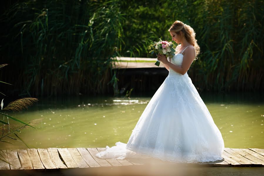 Wedding photographer Roland Földvári (foldvariphoto). Photo of 2 October 2020