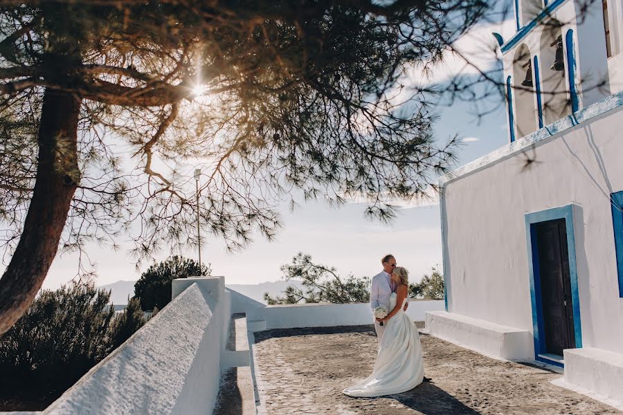 Fotógrafo de casamento Oksana Zakharchuk (youllow). Foto de 17 de janeiro 2018