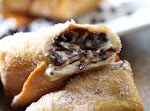 Cannoli Chimichangas was pinched from <a href="http://www.chef-in-training.com/2014/08/cannoli-chimichangas/" target="_blank">www.chef-in-training.com.</a>