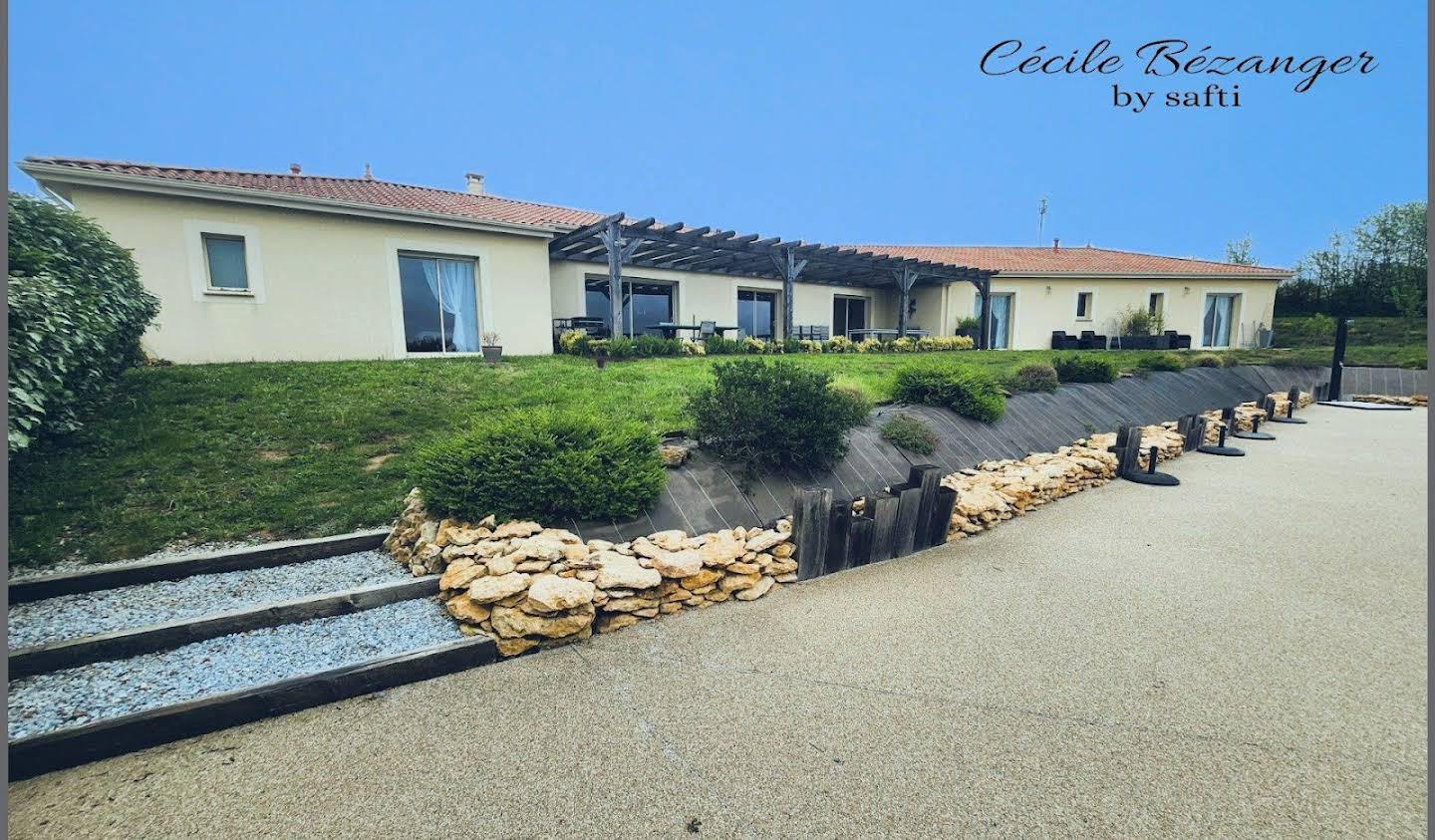 Maison avec piscine et terrasse Marcillac-Saint-Quentin