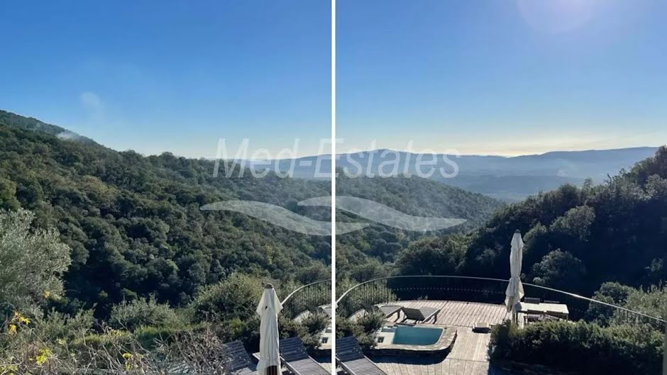 Vente propriété  322 m² à La Garde-Freinet (83680), 2 250 000 €