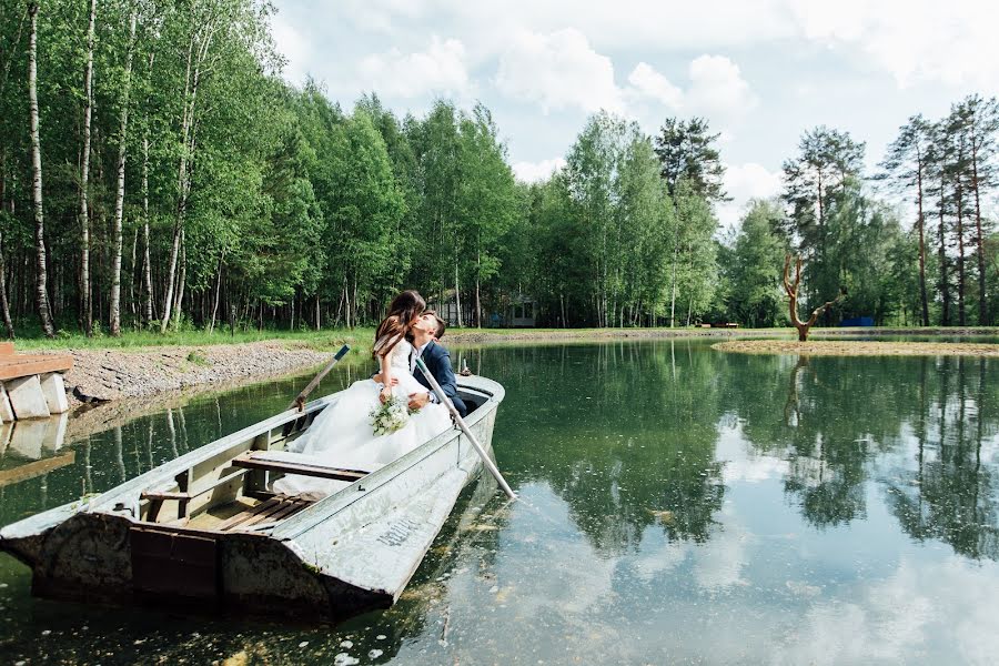 Fotógrafo de casamento Ilya Shalafaev (shalafaev). Foto de 23 de julho 2019