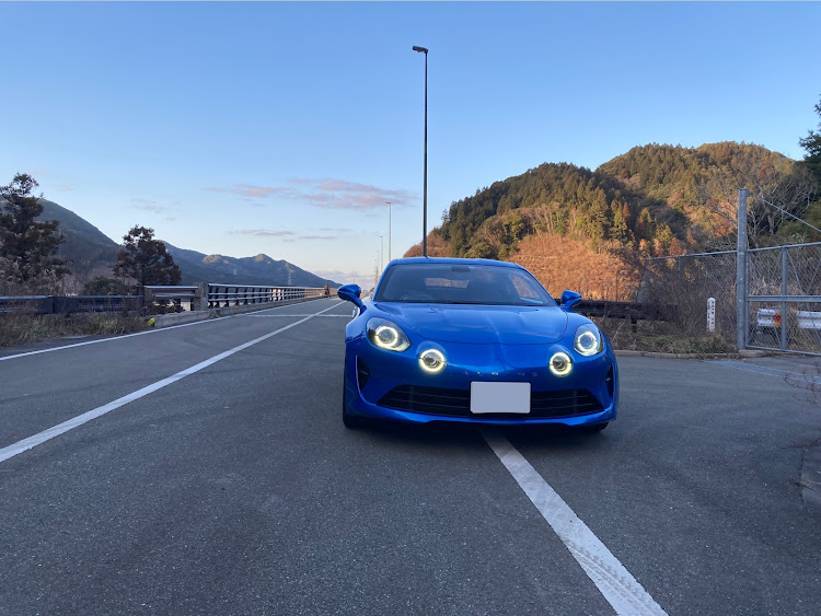 メガーヌ ハッチバックのアルピーヌA110・A110ロスに関するカスタム事例の投稿画像4枚目