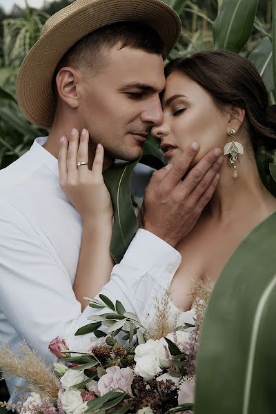 Fotógrafo de casamento Ekaterina Glukhenko (glukhenko). Foto de 25 de agosto 2019