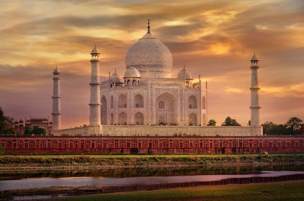 The Taj Mahal Is Wasting Away And It May Soon Hit The