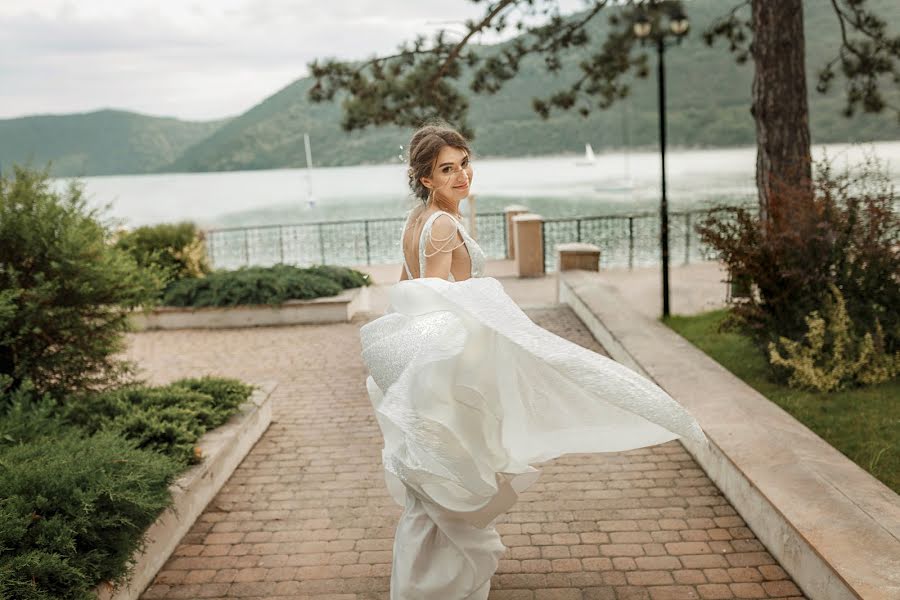 Wedding photographer Olga Ryazanceva (olga2606). Photo of 15 July 2020