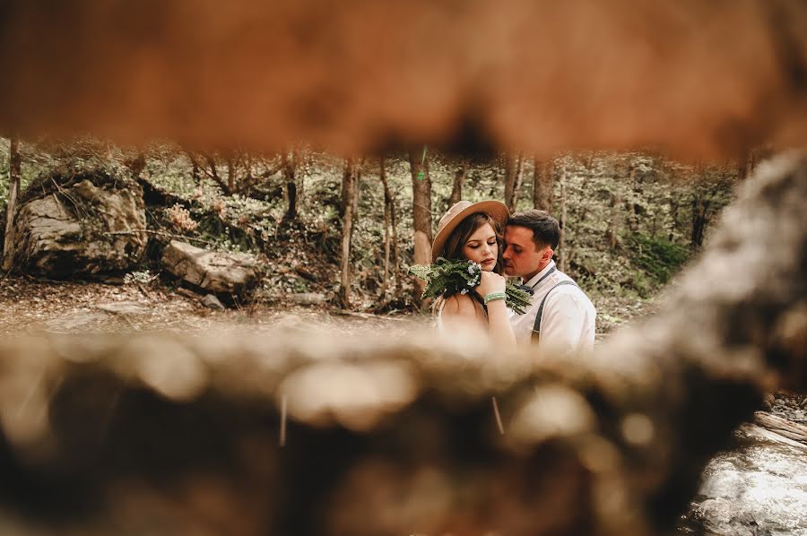 Wedding photographer Darya Polieva (polieva). Photo of 9 May 2019