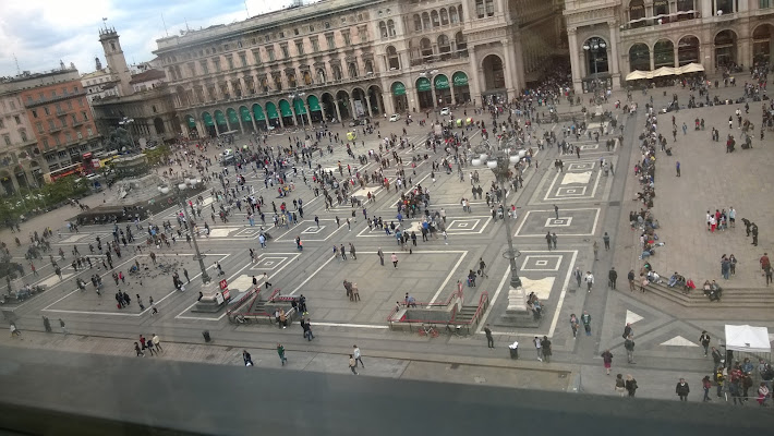 Piazza Duomo a Milano di _elisanegri_