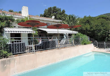 Villa with pool and terrace 17