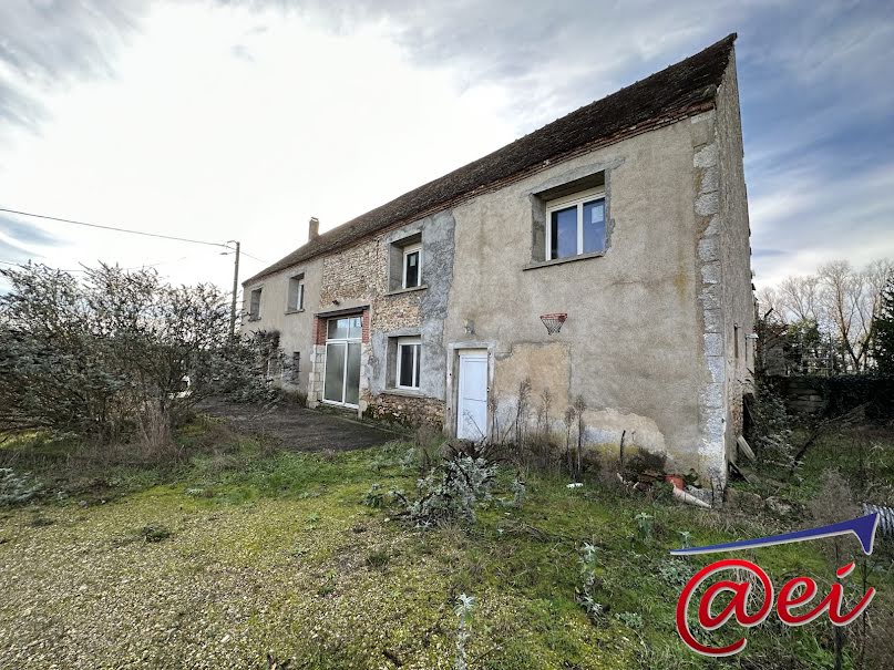 Vente ferme 6 pièces 115 m² à Gien (45500), 117 000 €