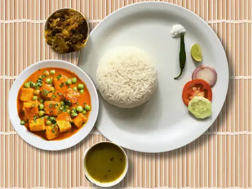 Veg Meal With Paneer