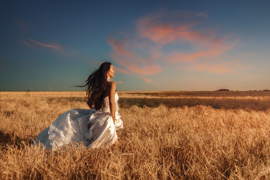 Fotografo di matrimoni Yuliia Zlata (juliezlt). Foto del 21 luglio 2021