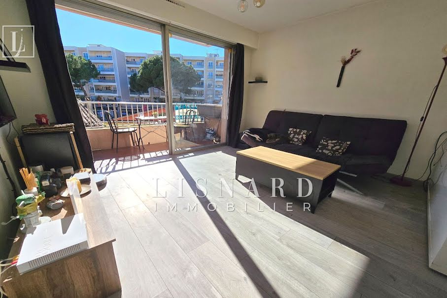 Vente appartement 2 pièces 45 m² à Vallauris (06220), 159 000 €