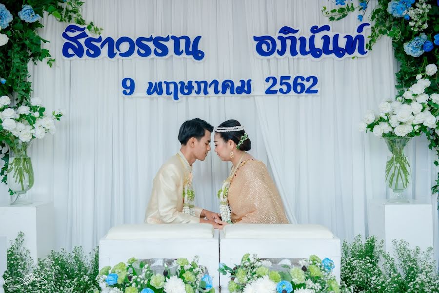 Fotografo di matrimoni Thanurat Numpuak (bellphotographer). Foto del 8 settembre 2020