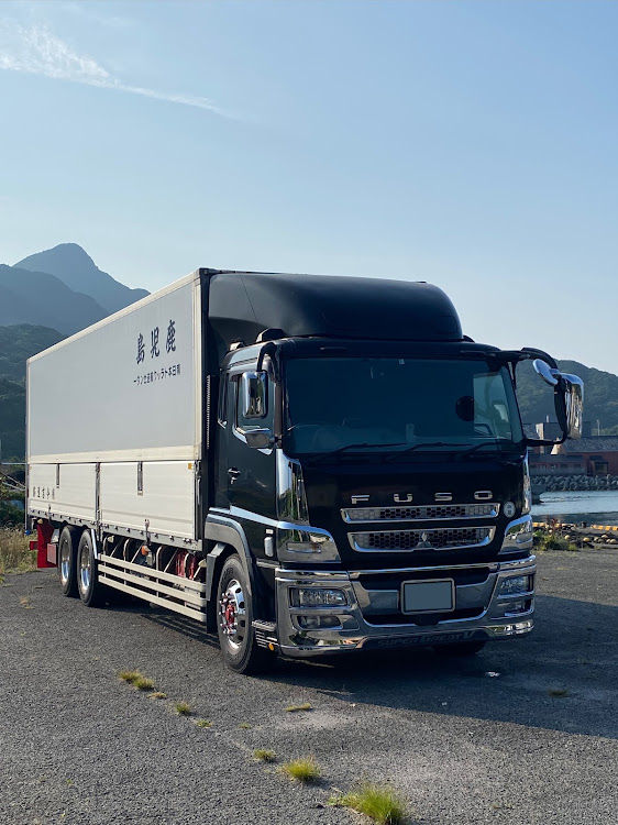 スーパーグレートのいつもイイネ&コメントありがとうございます🙇‍♂️・さすらいのトラッカー・超低速金求車輌・スーパーグレートV・これが私の生きる道に関するカスタム事例の投稿画像1枚目
