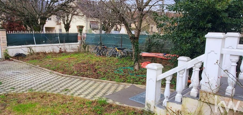 Vente maison 5 pièces 98 m² à Goussainville (95190), 290 000 €